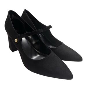 Crown & Ivy Elegant Black Heels original box